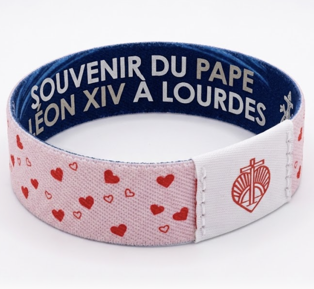 Bracelet Bible Band — Petits Cœurs et Souvenir du Pape à Lourdes