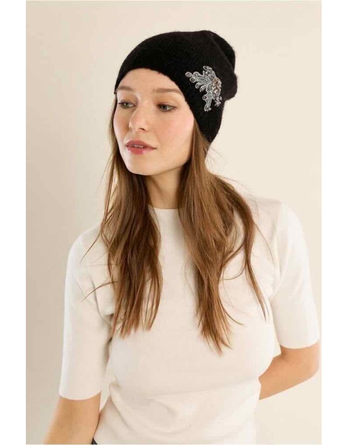 BONNET DUVETEUX BROCHE BRODÉE NOIR - MOLLY BRACKEN