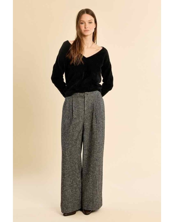 PULL NOIR MAILLE DUVETEUSE DOUDOU - MOLLY BRACKEN