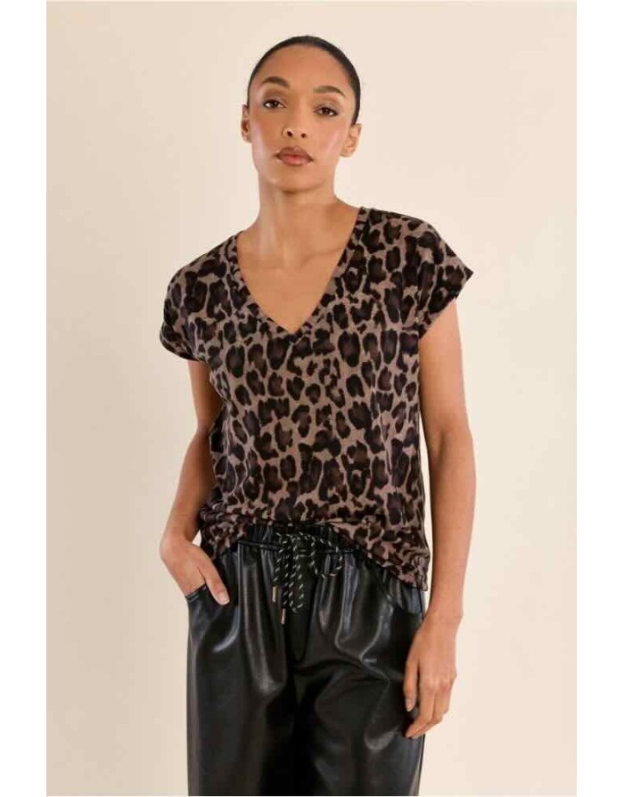 TEE-SHIRT IMPRIMÉ LÉOPARD COL V - MOLLY BRACKEN